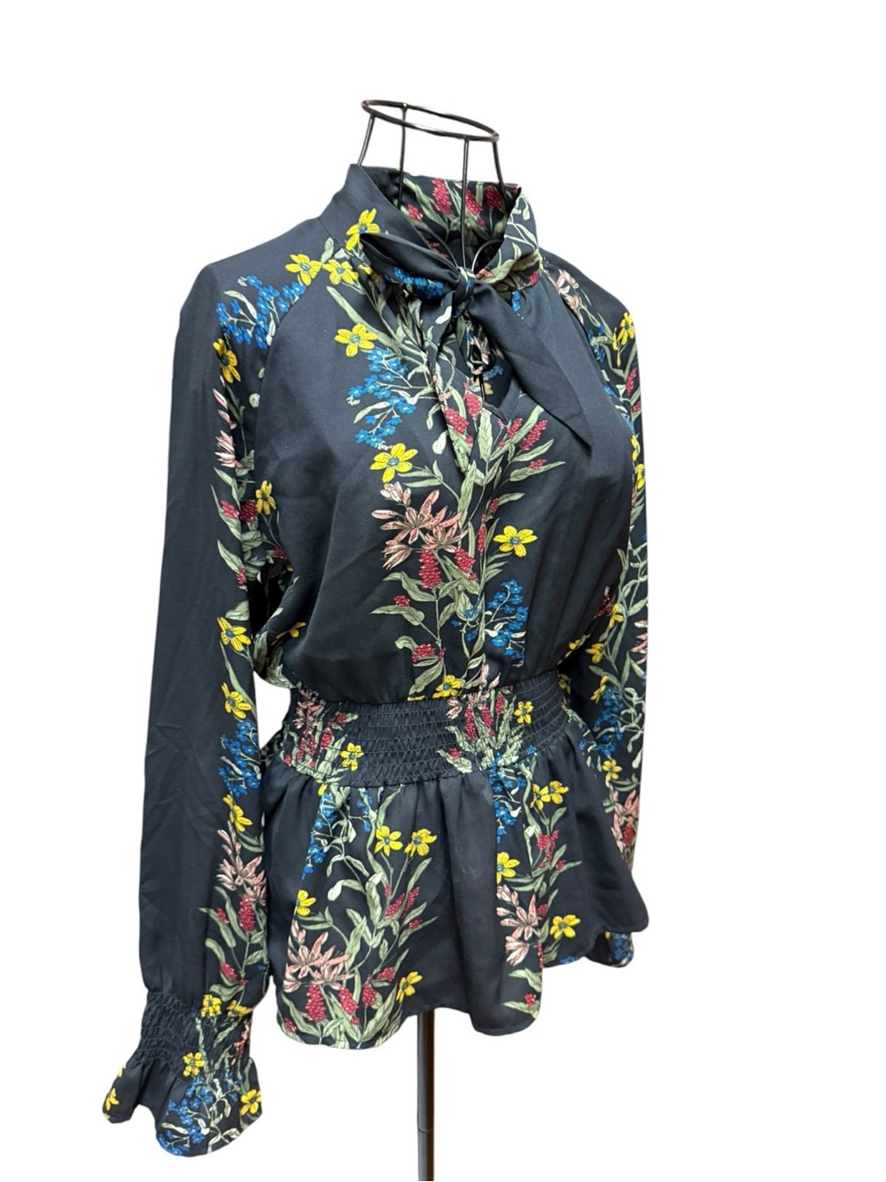 Truth Black Floral Tie-Neck Smocked Waist Blouse small - Picture 2 of 7
